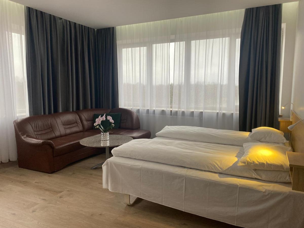 Viesbutis Banga Hotel Tauragė Eksteriør billede