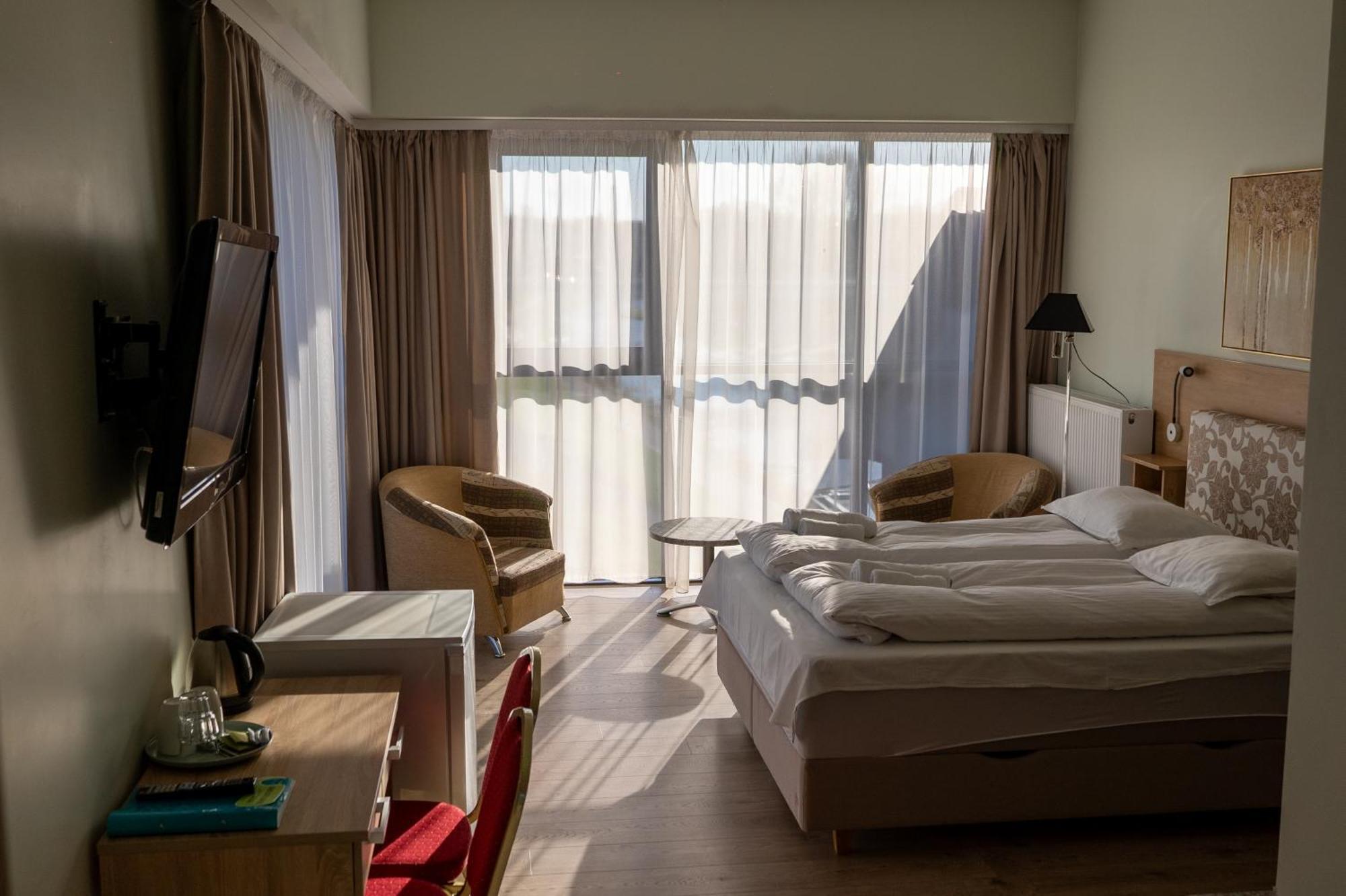 Viesbutis Banga Hotel Tauragė Eksteriør billede
